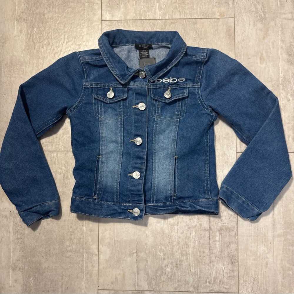 Bebe Kids Denim Jacket in Blue size S (7/8) button up girls logo